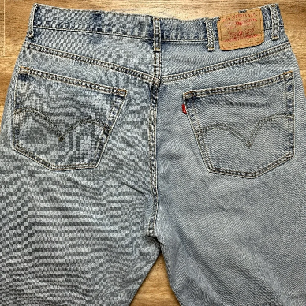 Vintage Levis Jeans Men 38x30 Blue 550‎ Relaxed Fit Baggy Light Wash Fits 36x29